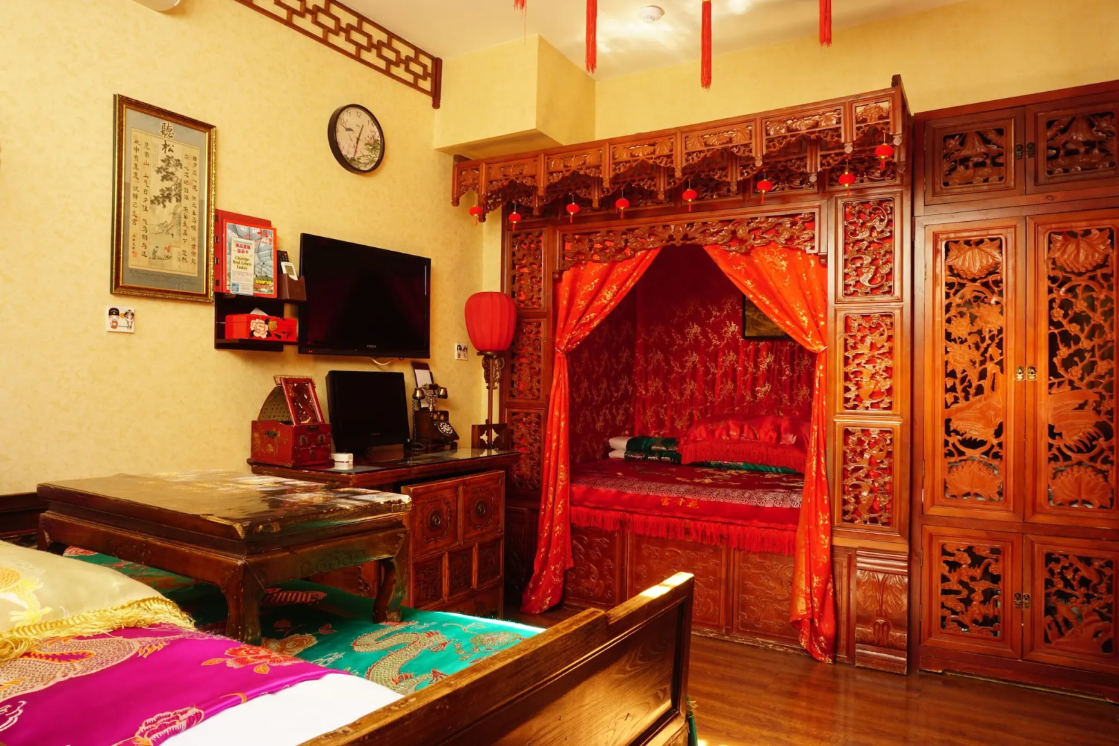 Double Happiness Beijing Courtyard Hotel