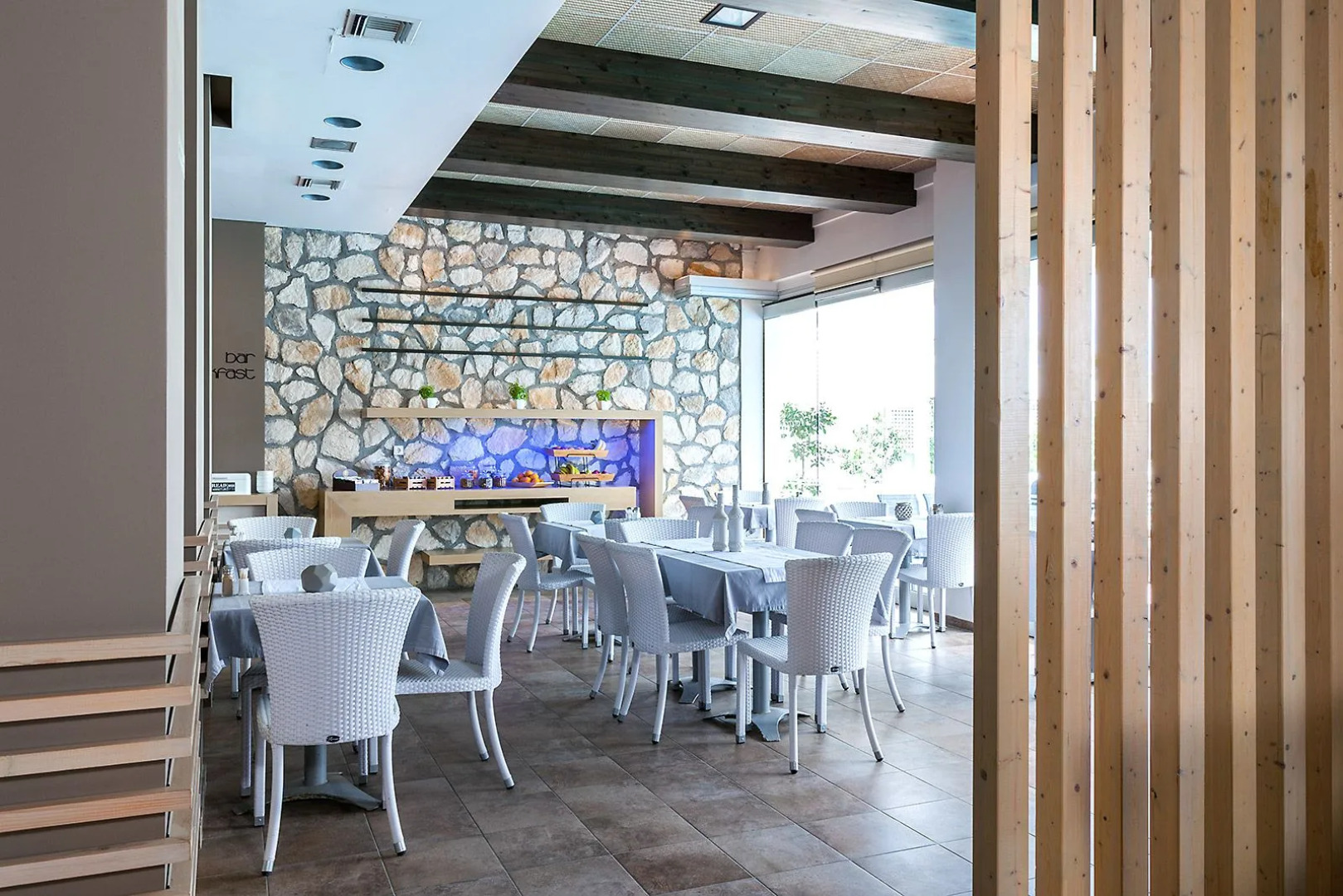 Memories Beach Hotel