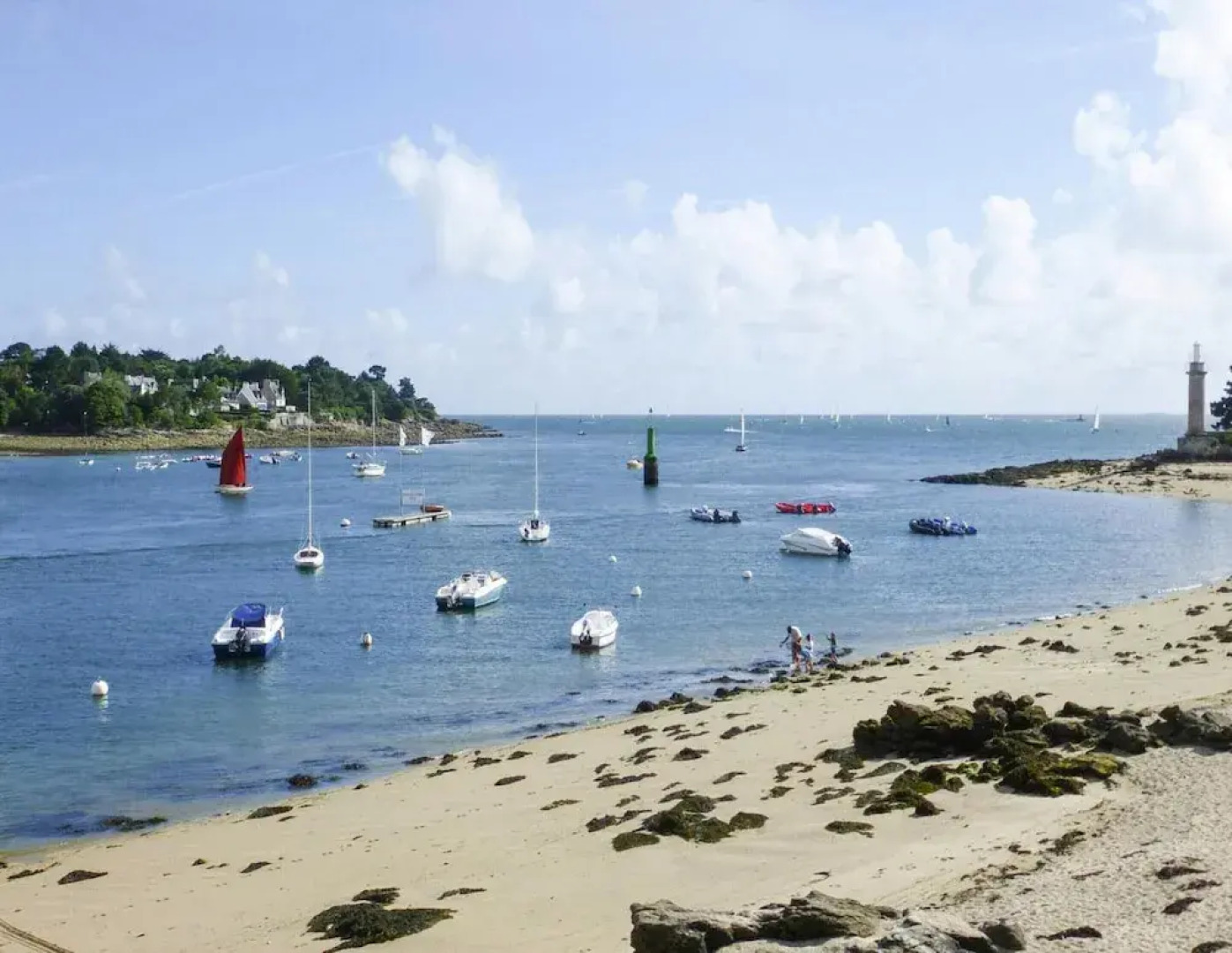 Apartment in Benodet Near Sandy Beaches