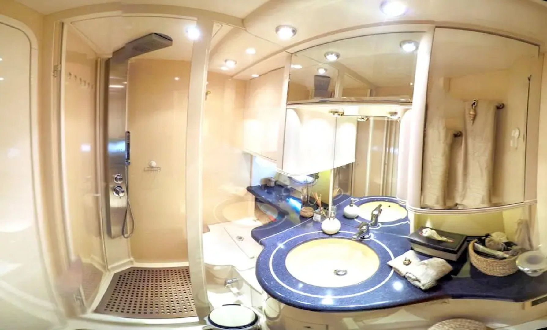 Property With 3 Bedrooms in Alimos, With Wonderful sea View, Furnished