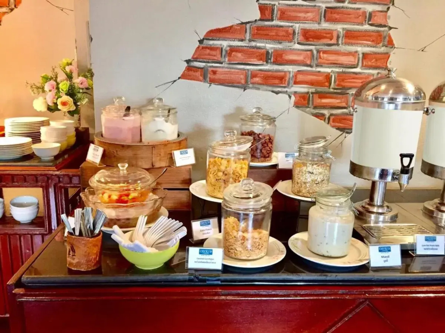 Centara Life Hotel Mae Sot