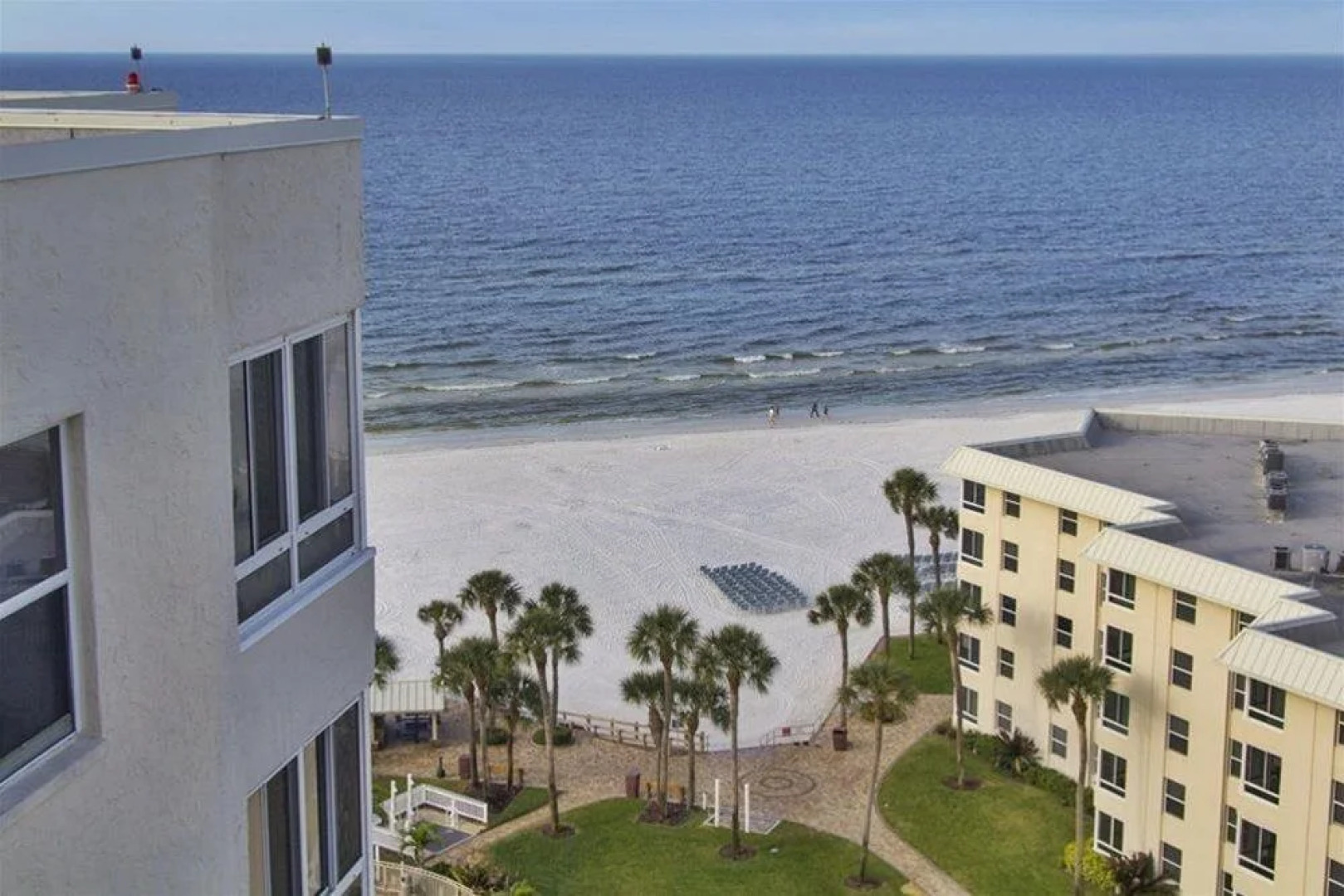 Sarasota Surf and Racquet Club