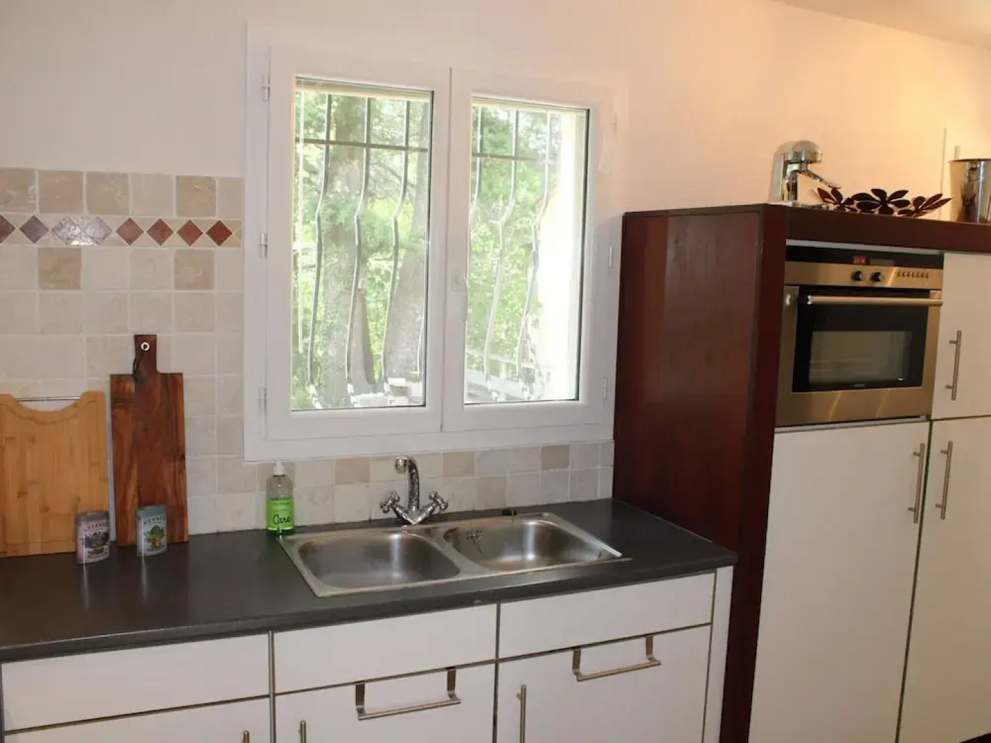 Comfortable Holiday Home With Pool