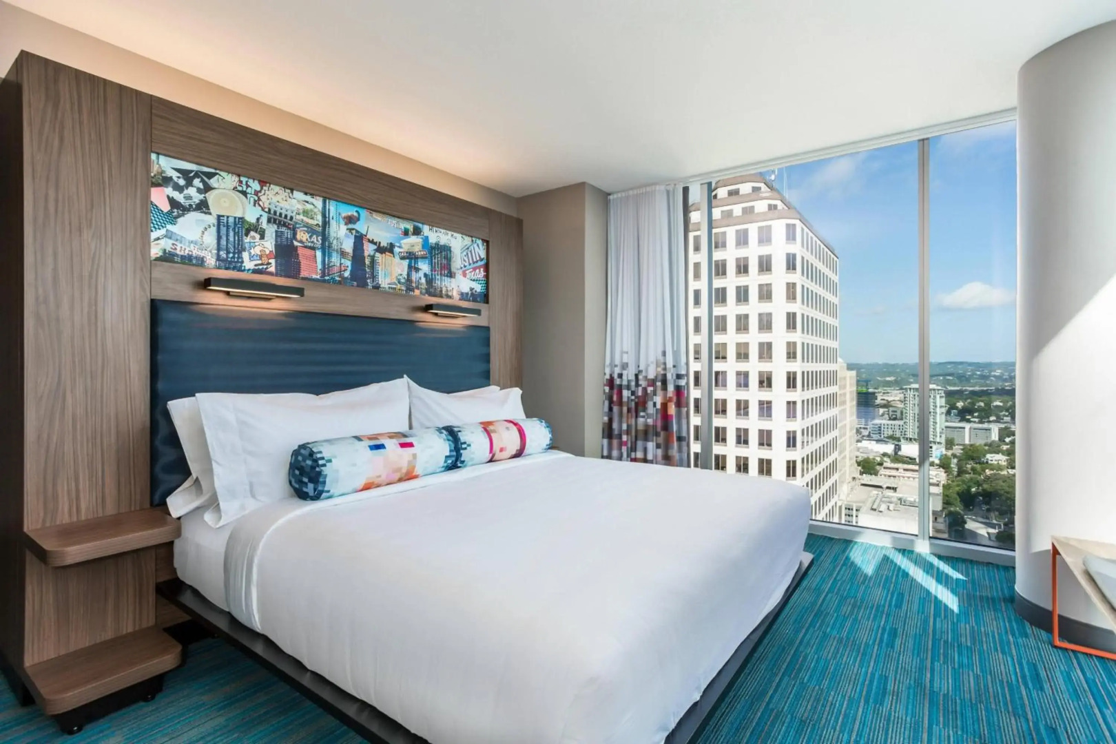 Aloft Austin Downtown