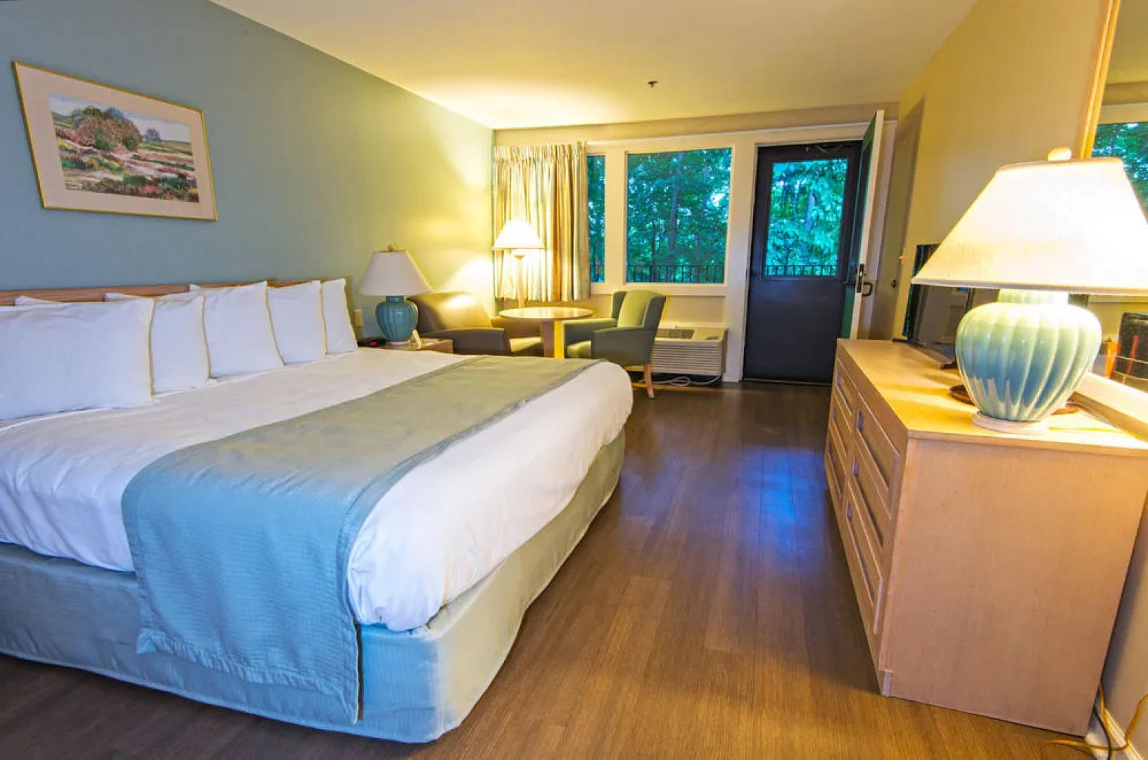 Dale Hollow Lake State Resort Park