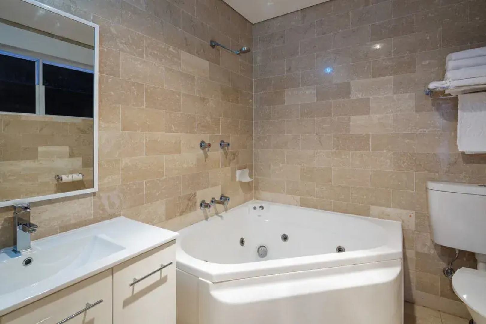 Metro Mirage Hotel Newport