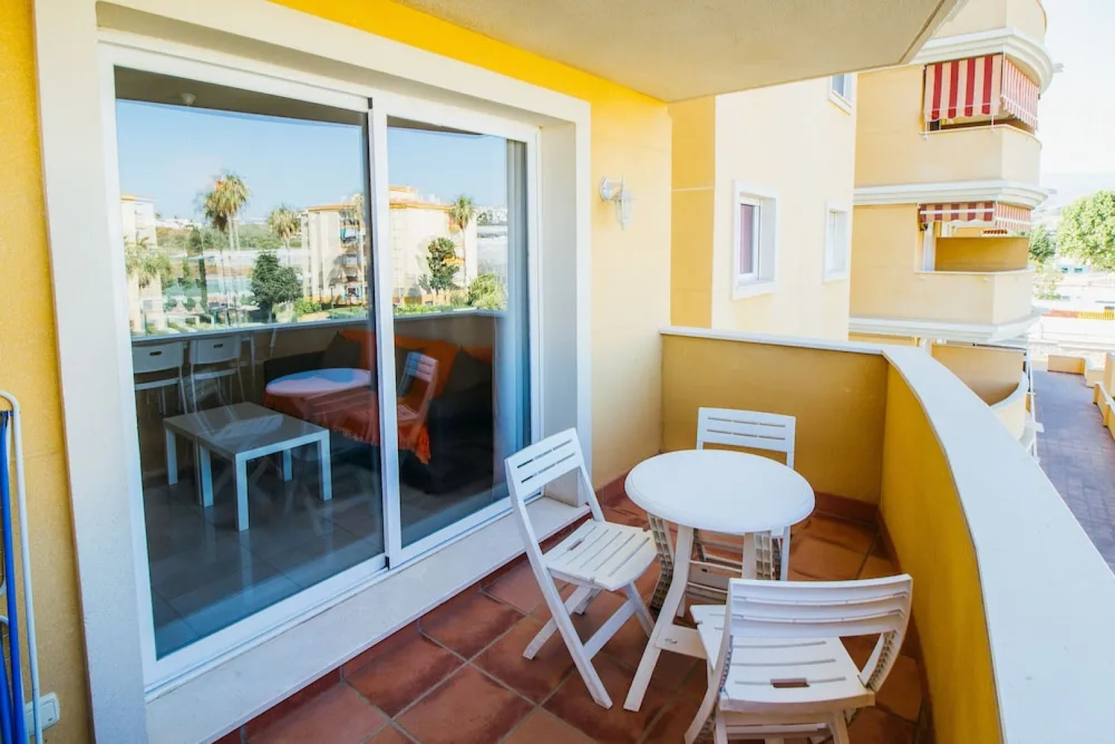 Espectacular residencial en 2ª linea Piscina/Tenis