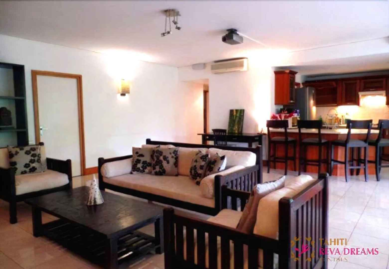 TAHITI - Carlton Plage