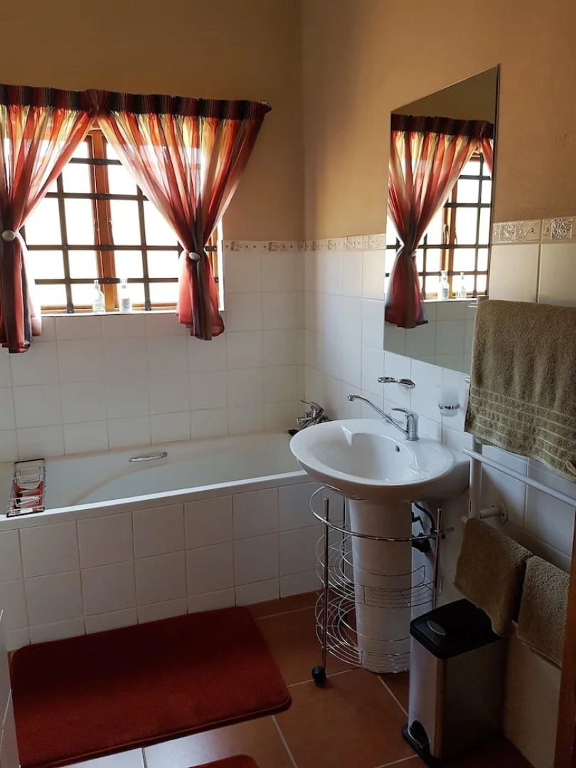 Zwavelpoort Guesthouse