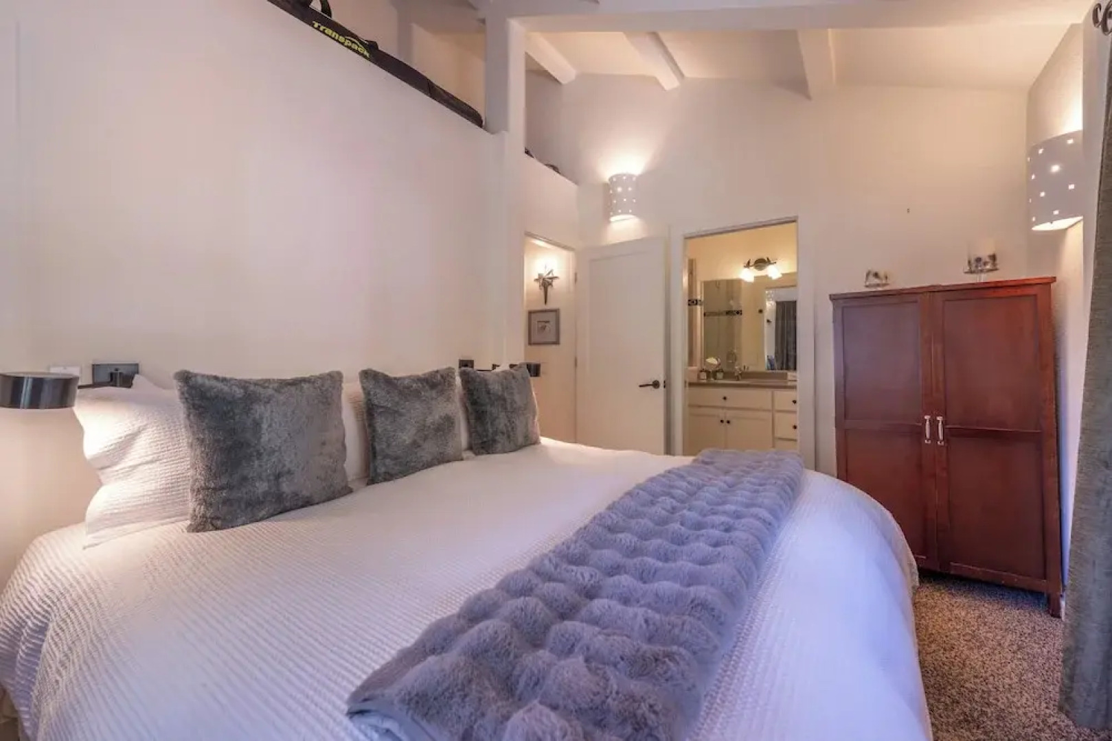 3BR Home in Alpine Meadows for 8