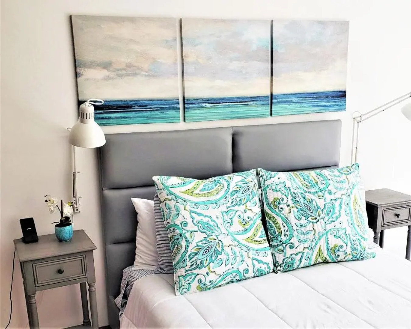 KASA Ritz at the Lagoon large studio 1 BLOCK TO BEACH at La Concha