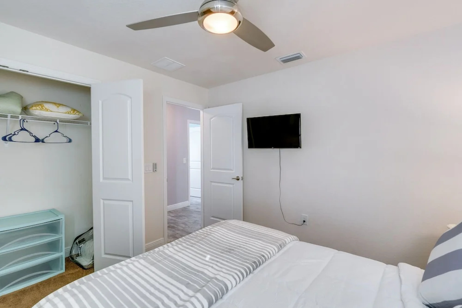 Port Charlotte Home w/ Screened Pool Near Golf!