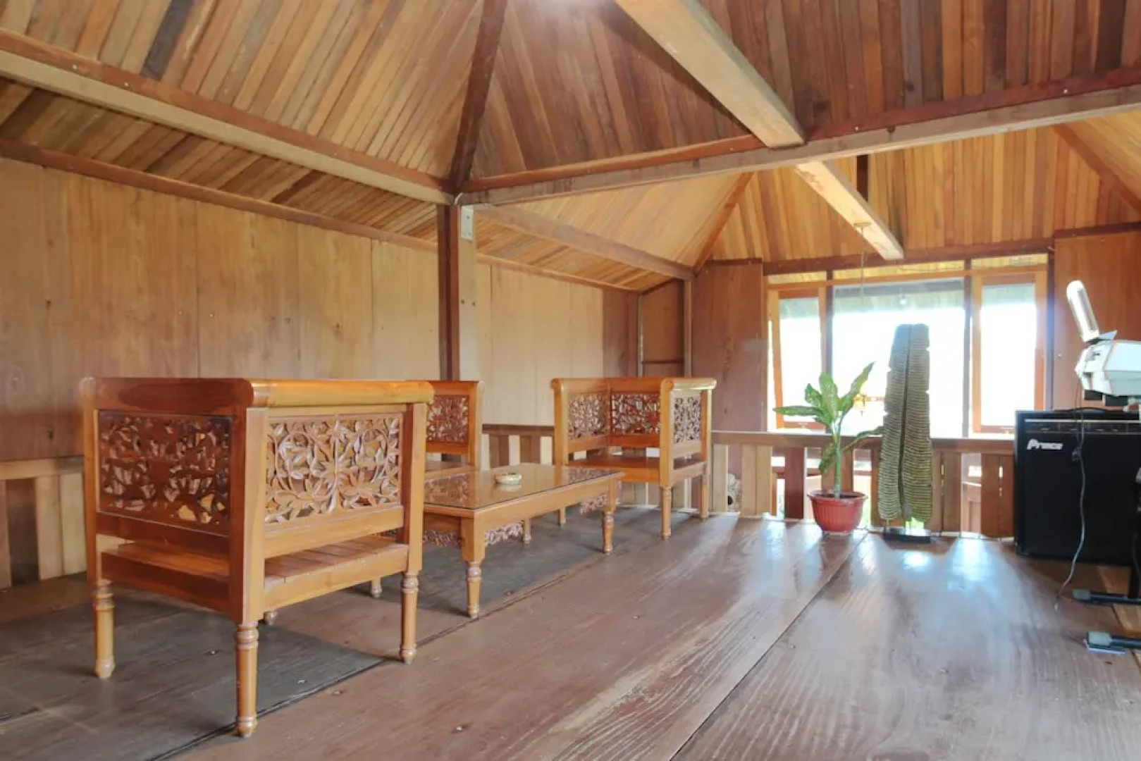 Airy Bangunharjo Parangtritis KM 4 Desa Saman Dua Yogyakarta