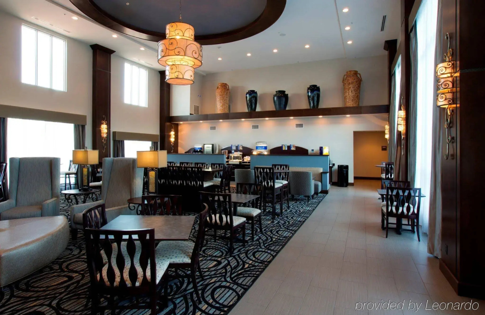 Holiday Inn Express & Suites Fredericksburg by IHG