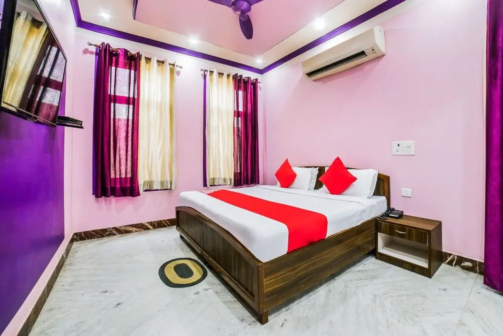 OYO 45229 Rajdhani Tourist Motel