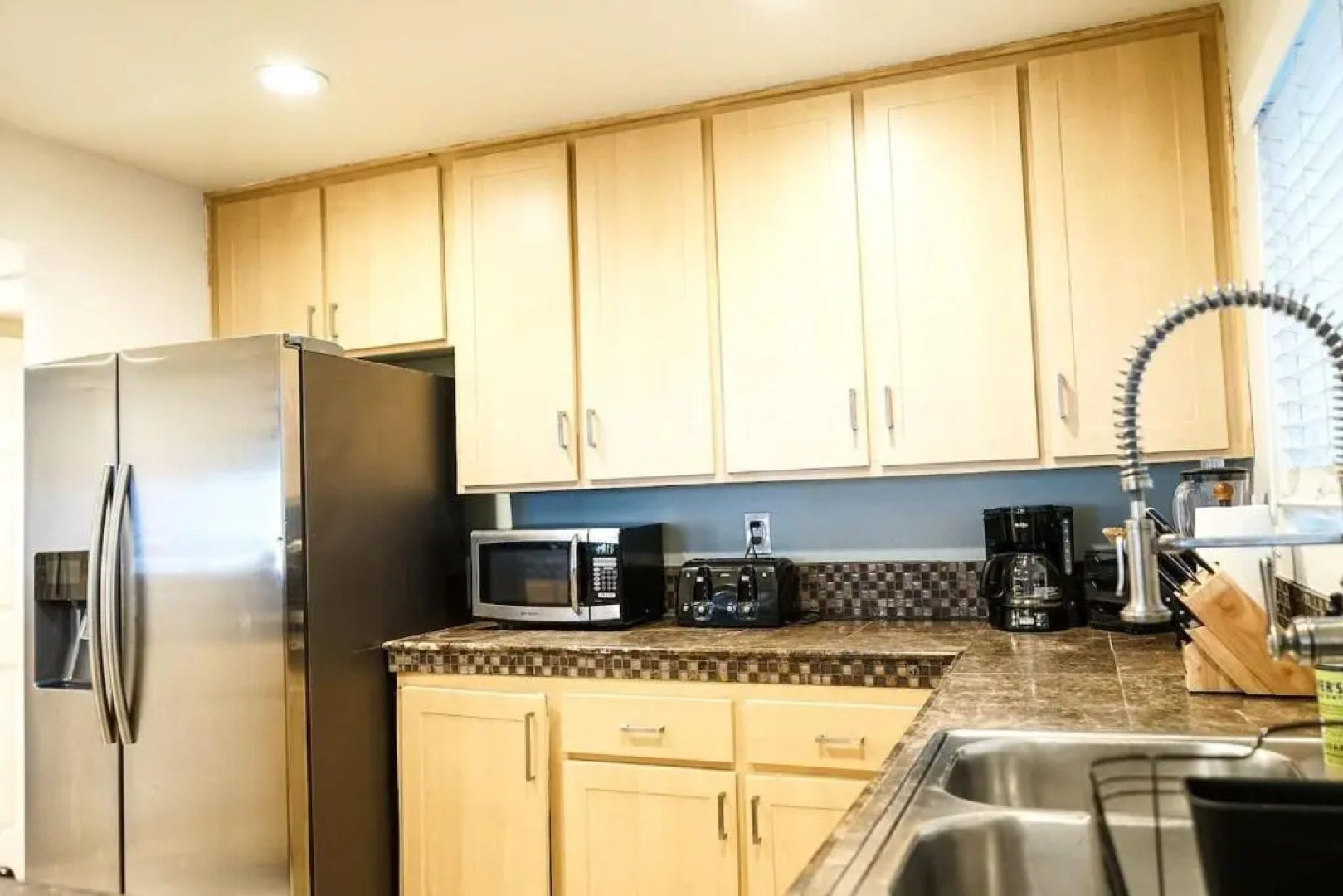 Newport Beach House (2 blocks from the Sand)