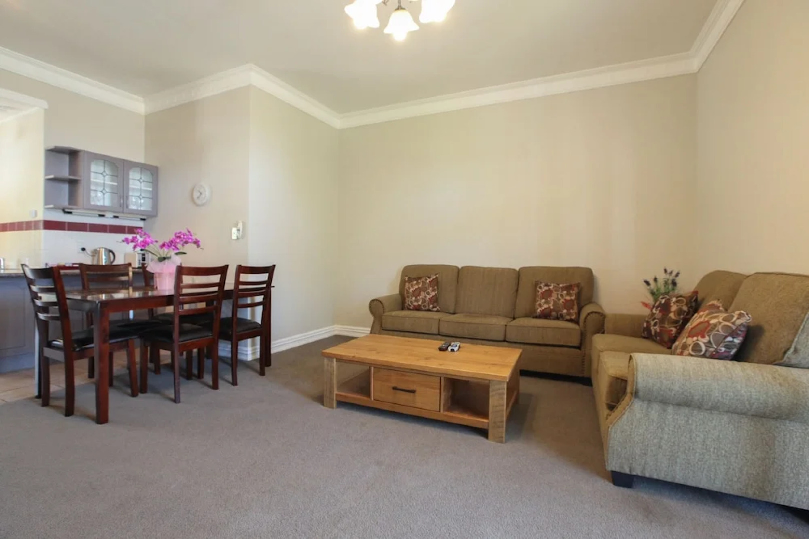 3 Brm Oasis in Temple View