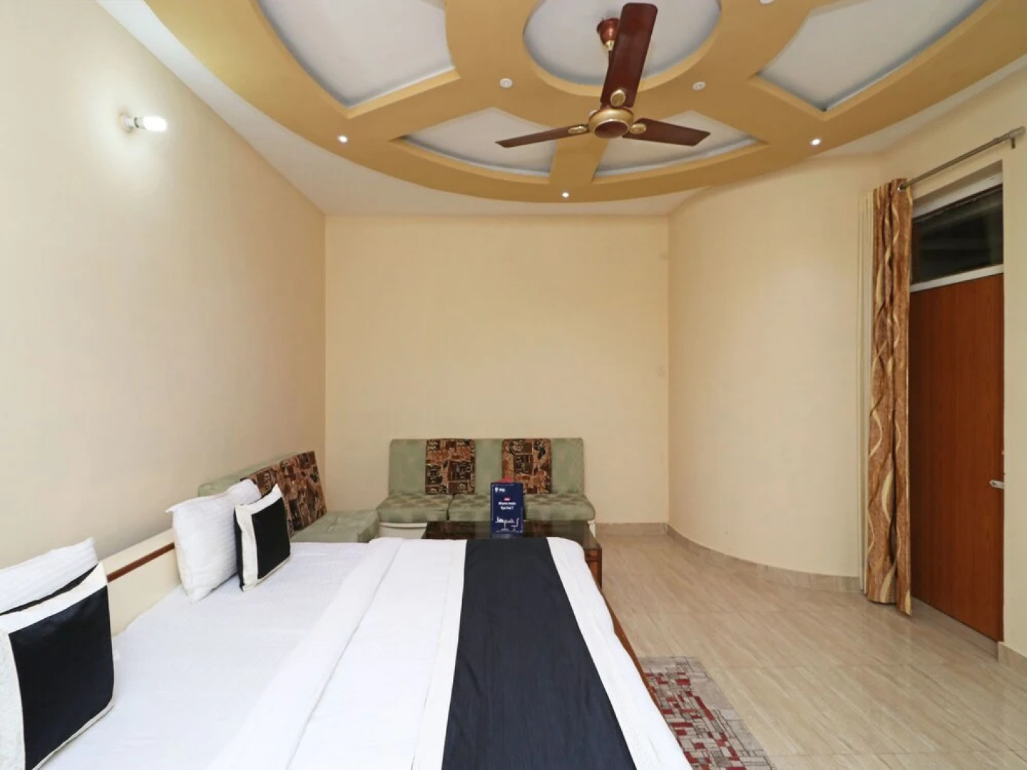 OYO 9307 Home Stay Hotel Nirmal Palace