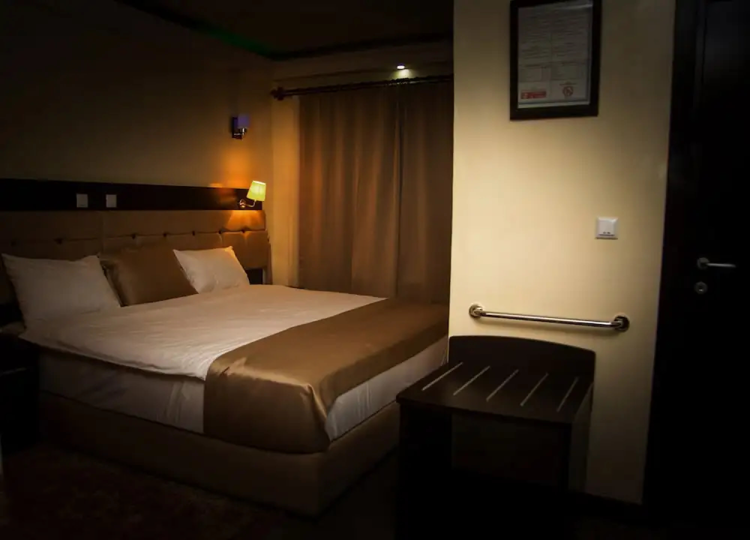 Hôtel Univers 3 Aéroport Luxe