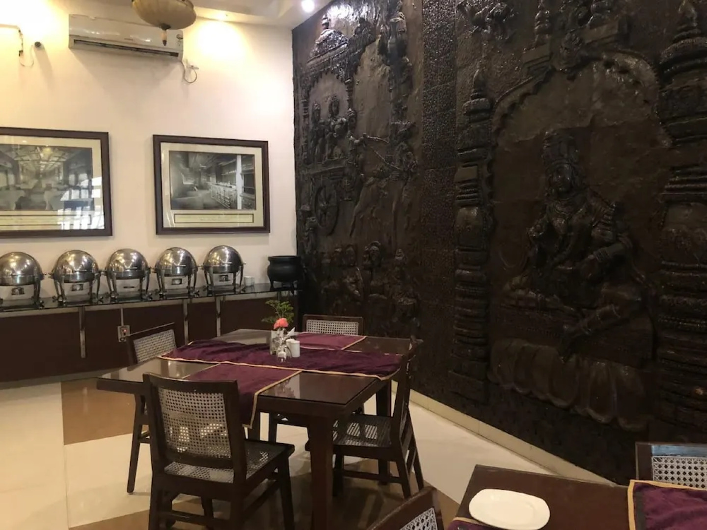 OYO 3010 Chanakya BNR Hotel