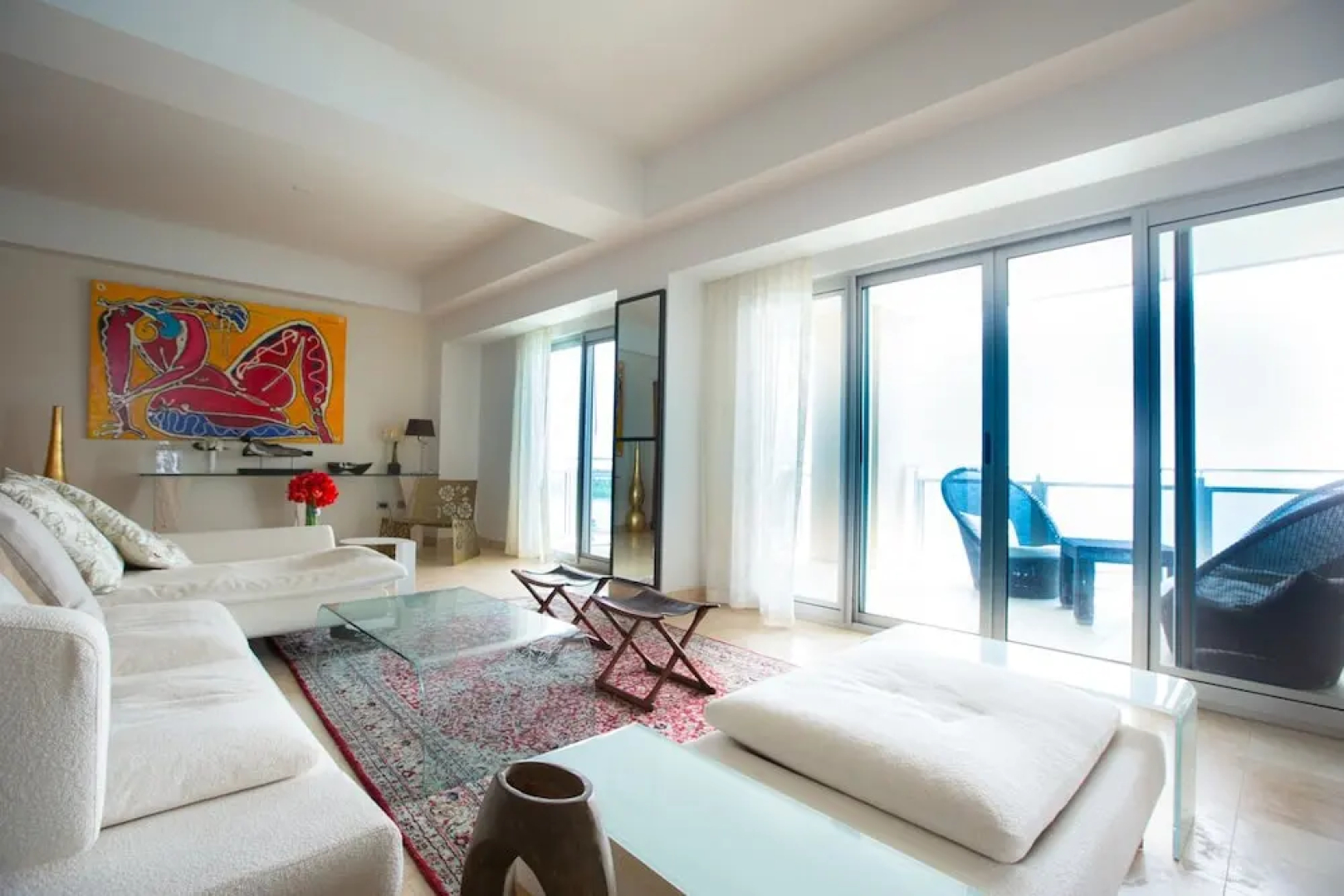*The CLIFF_ BEACHFRONT and LUXURY MODERN UNIT* C2