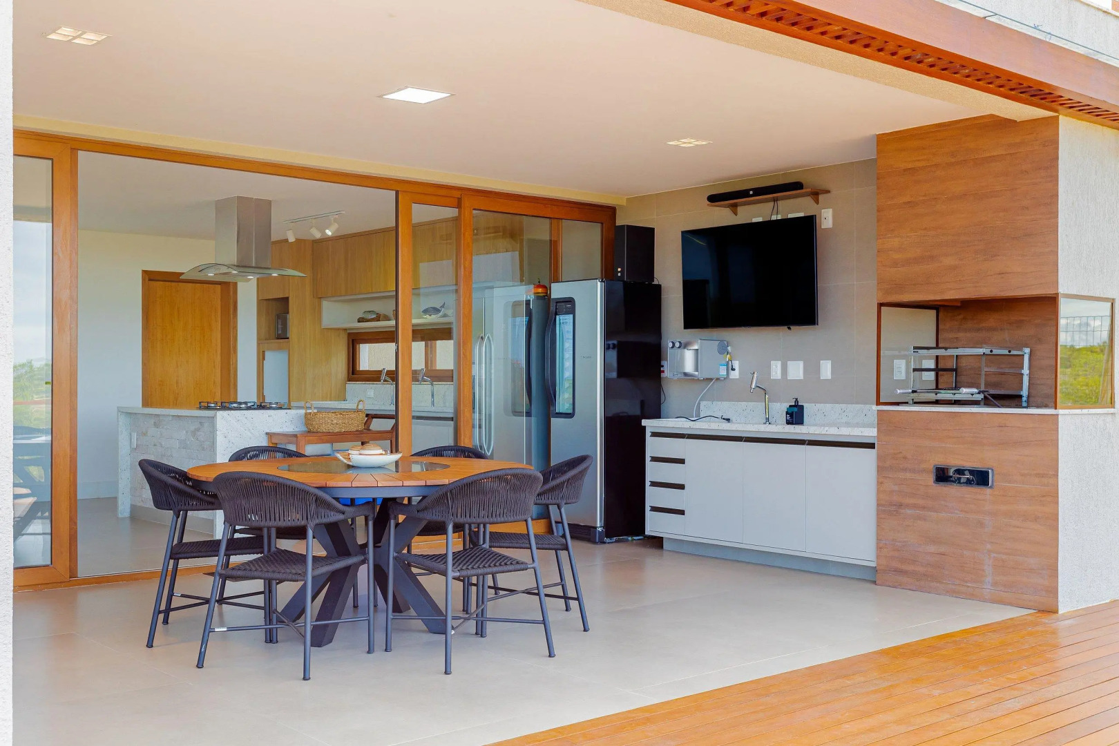 PF54 Casa Alto Padrão 5 Suítes com Diarista Inclusa - Praia do Forte