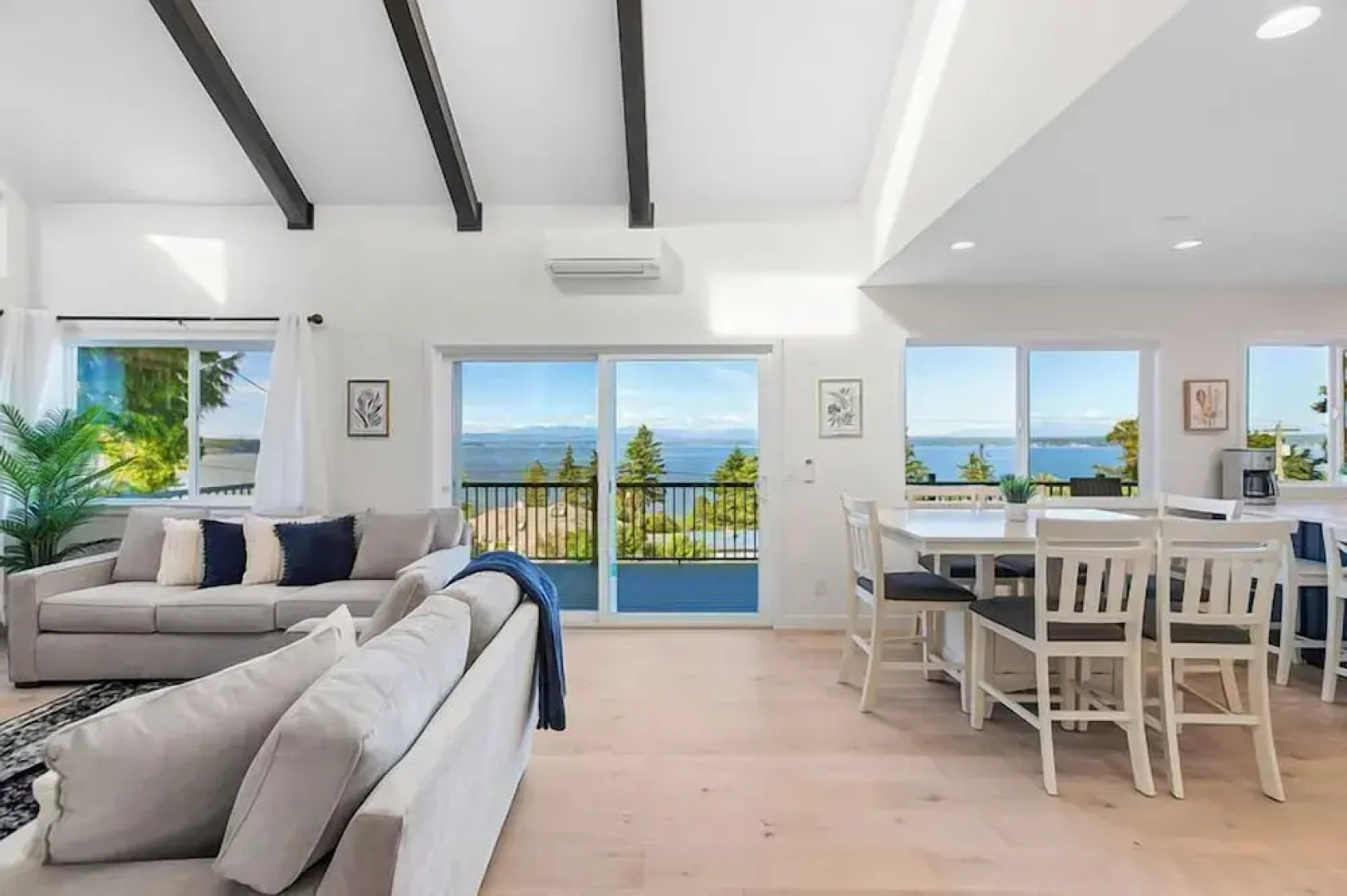 Peaceful Island Getaway Port Susan views