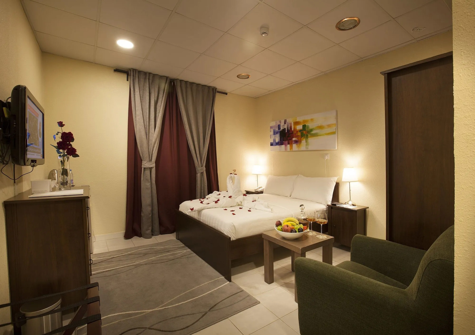 Palms Lily Hotel Suites