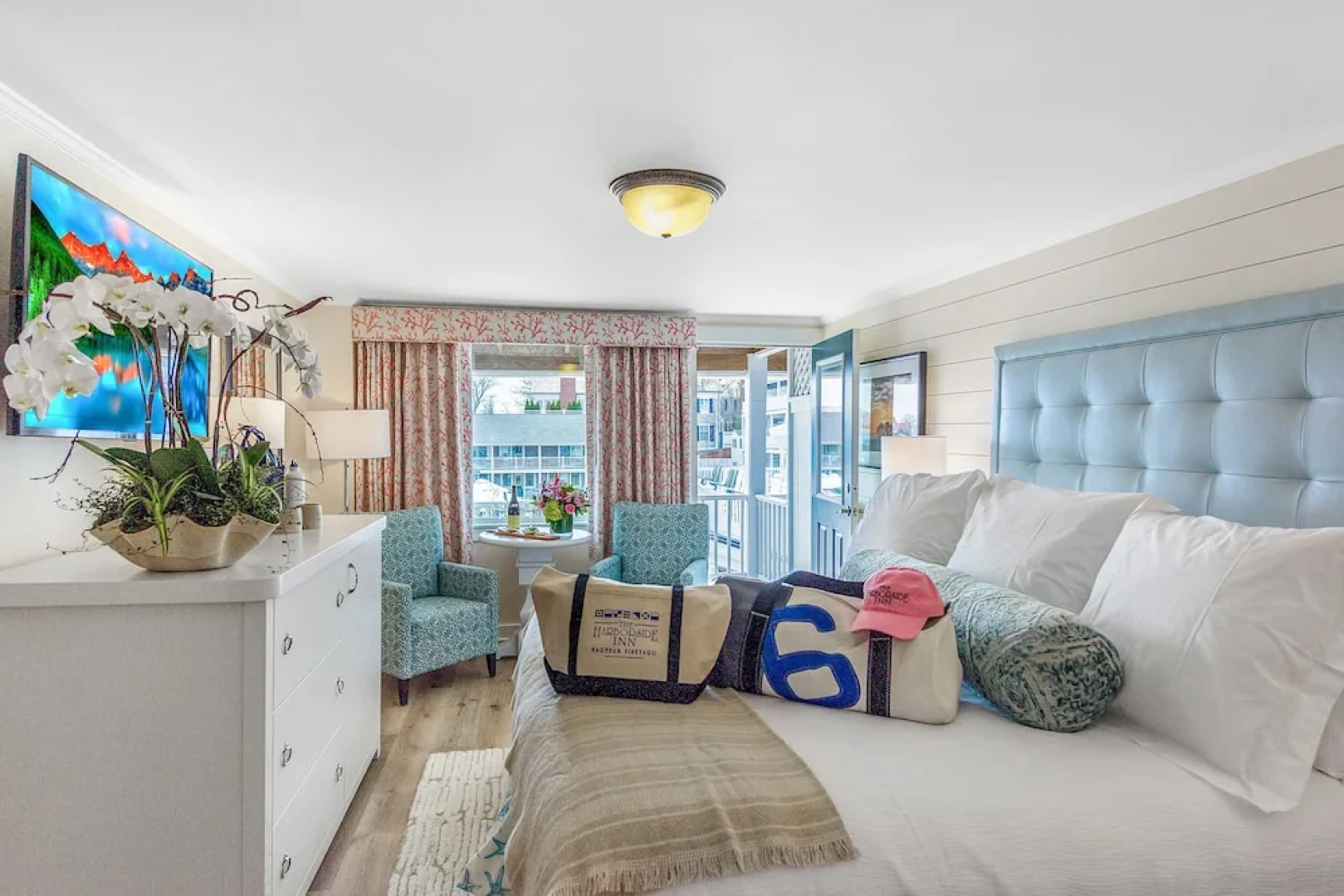 The Harborside Inn