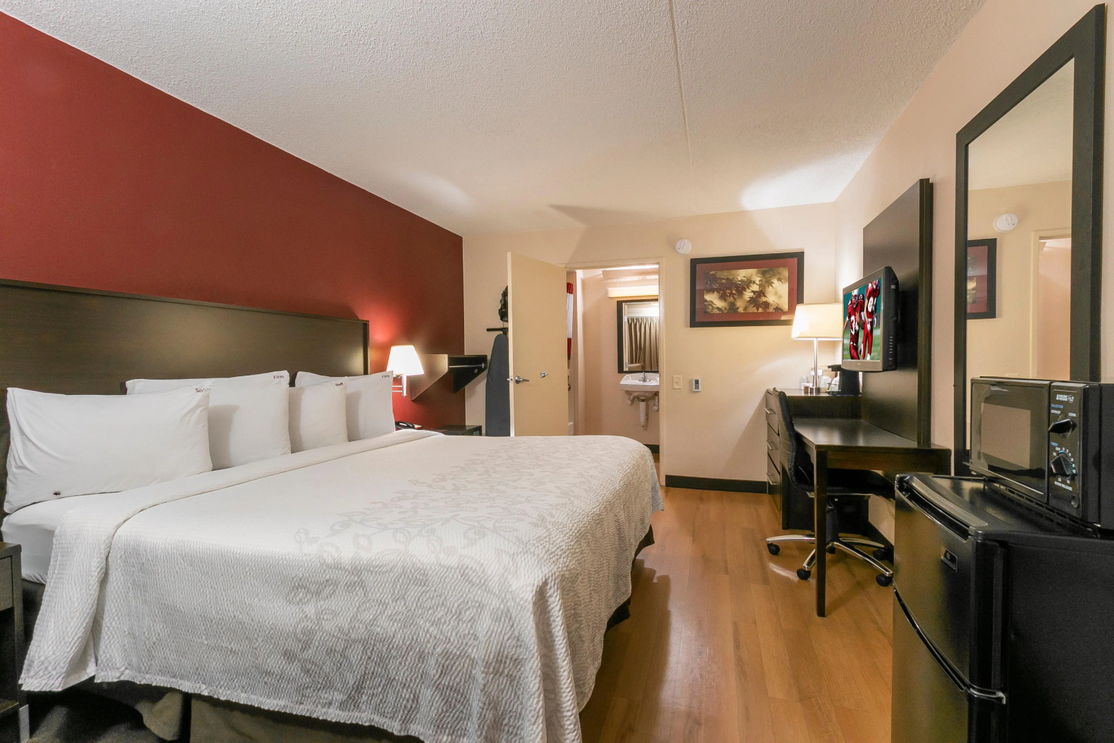 Red Roof Inn PLUS+ Pittsburgh East - Monroeville