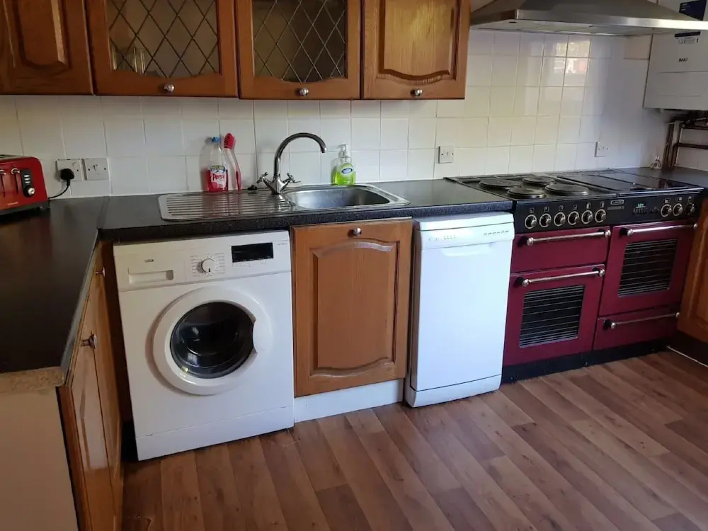 Three Bedroom House in Basildon