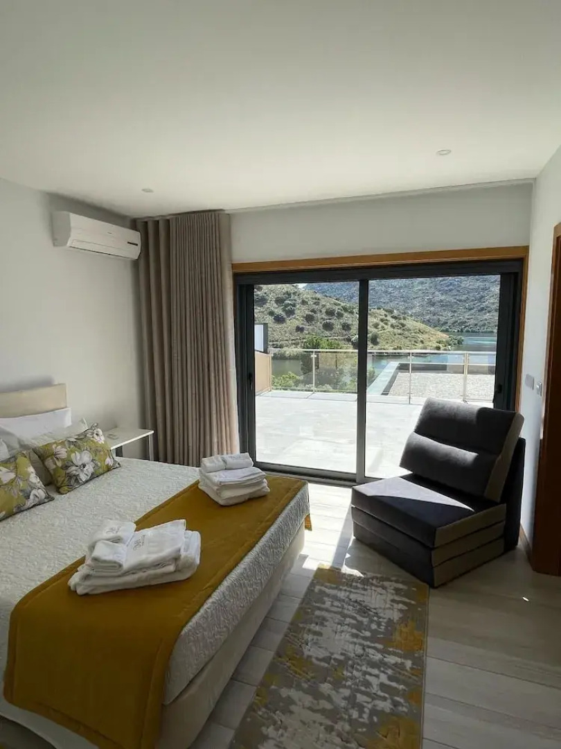 Douro Elegance Suites