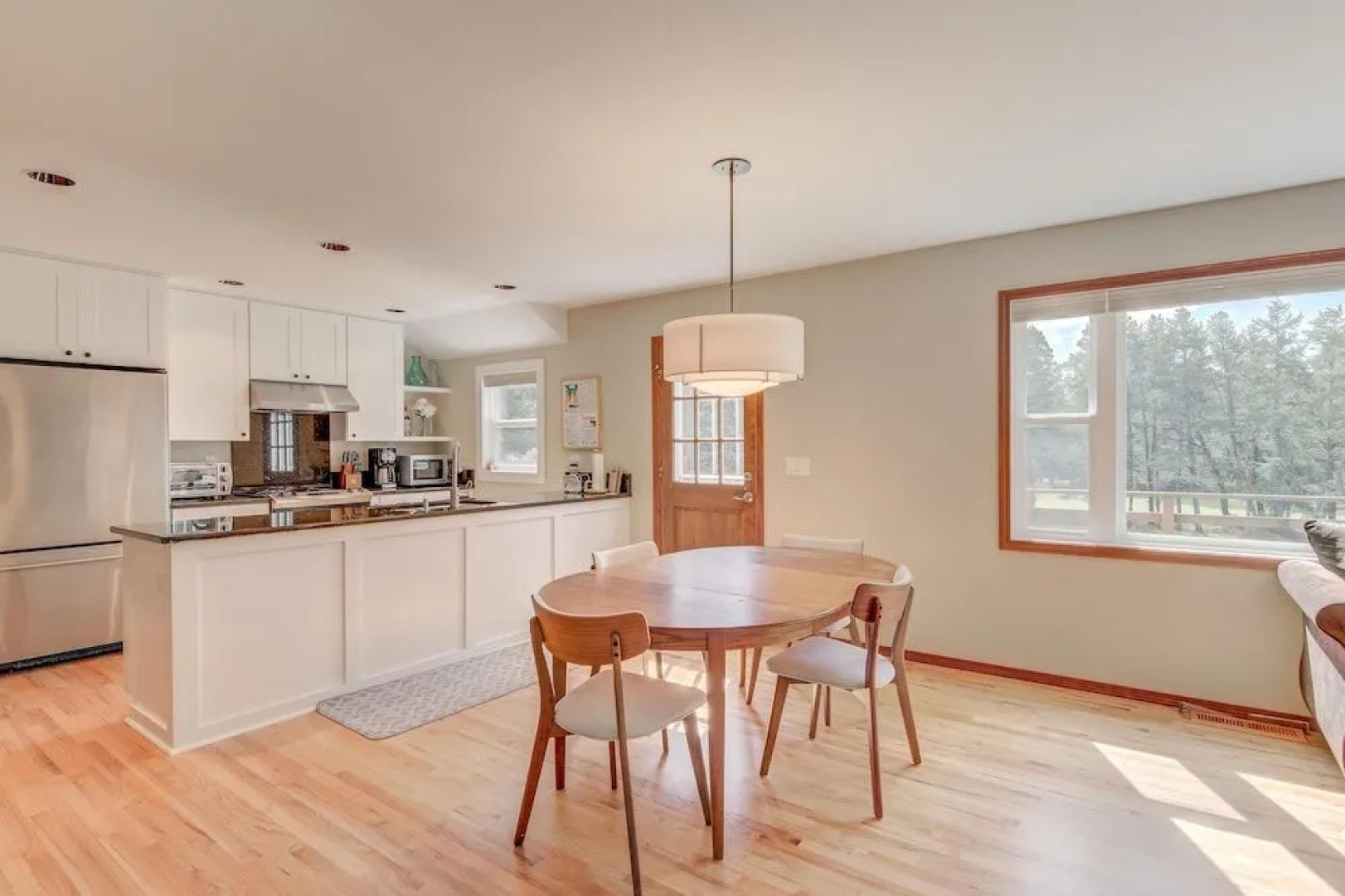 Manzanita Jewel MCA 619