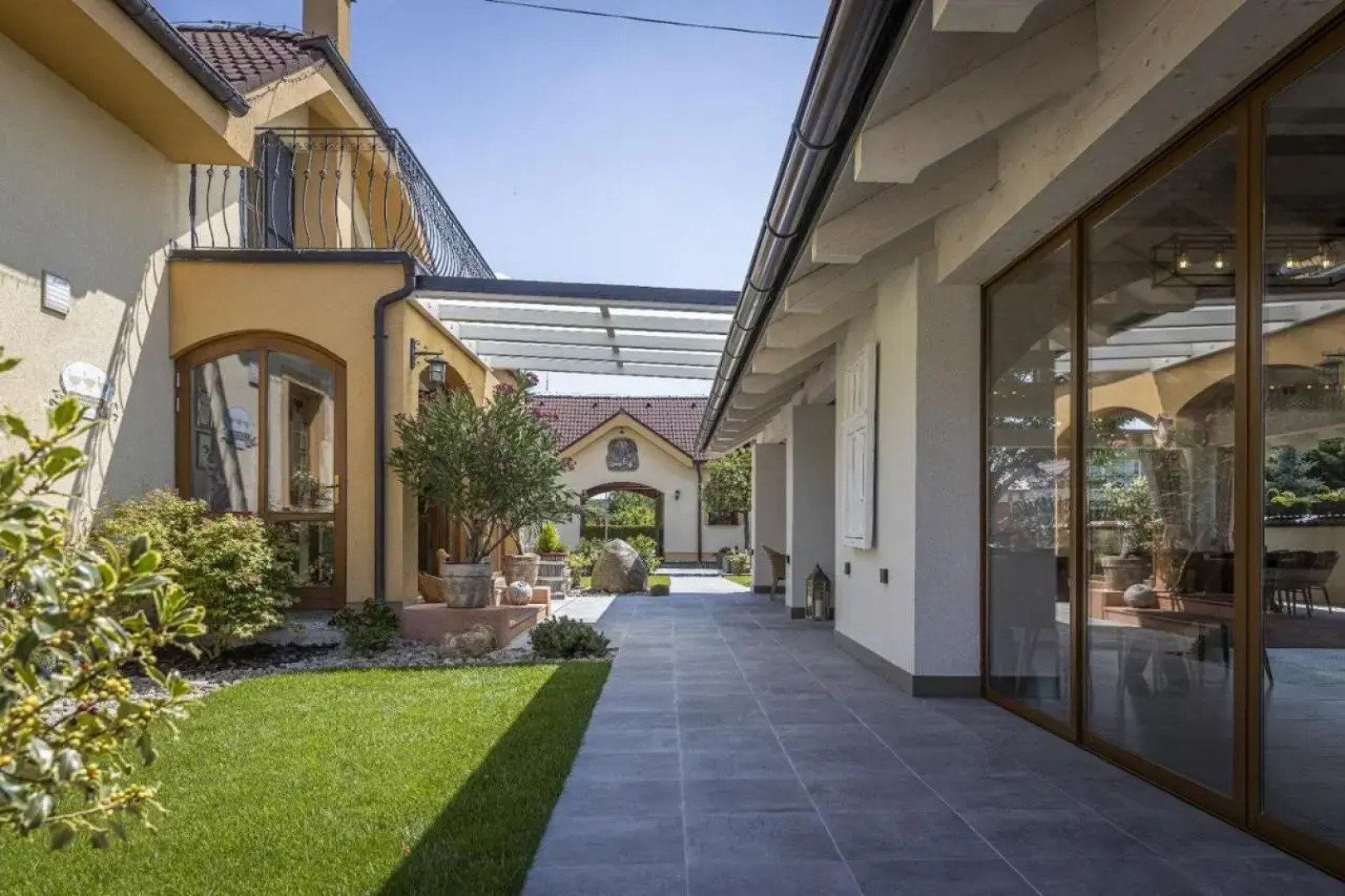 Penzión Grobský Dvor