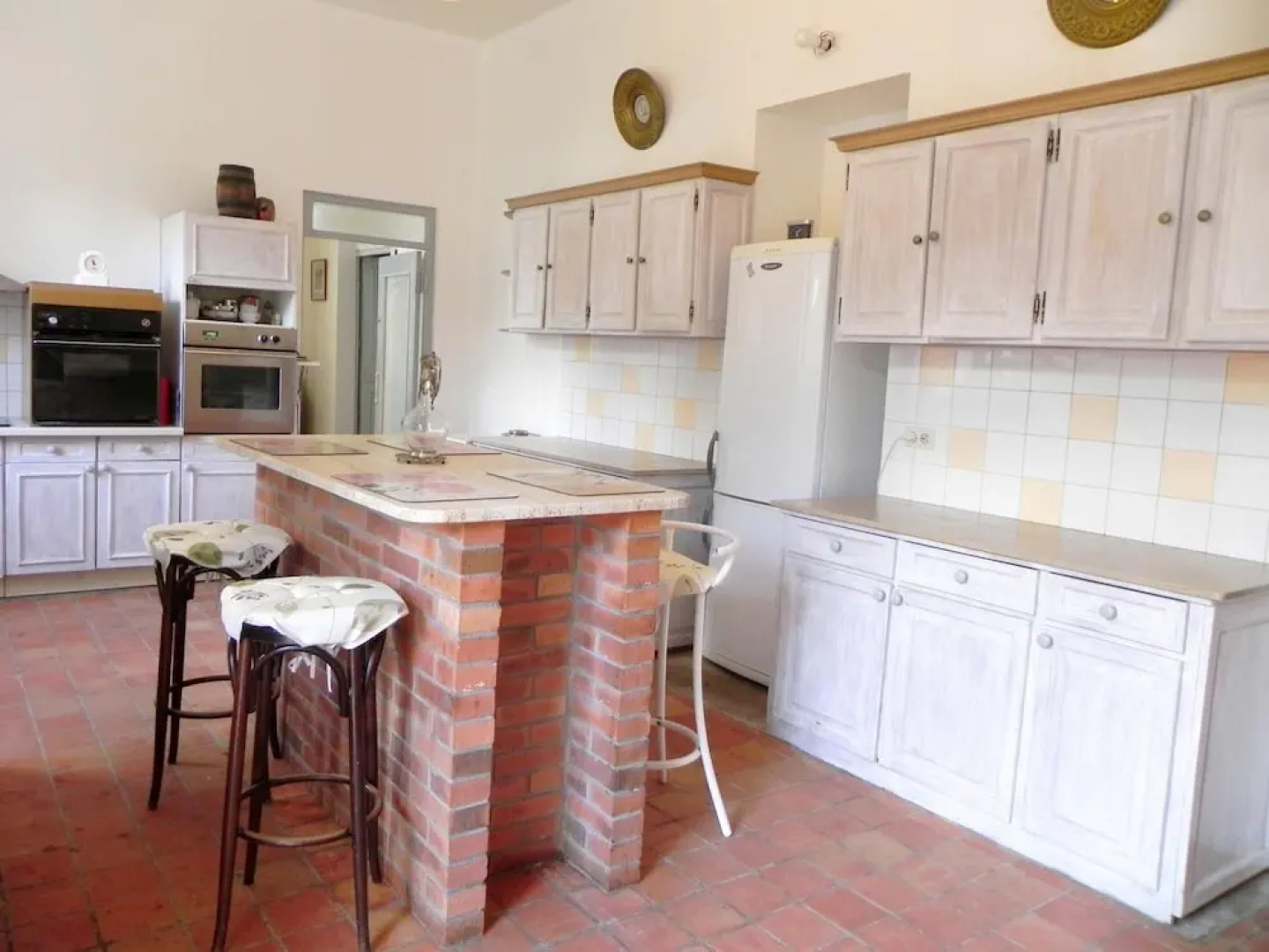 Mansion With 5 Bedrooms in Poligné, With Private Pool, Furnished Garde