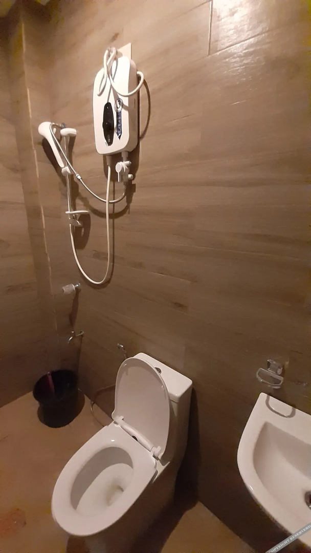 Vines Ape Nap Hostel by OYO Rooms