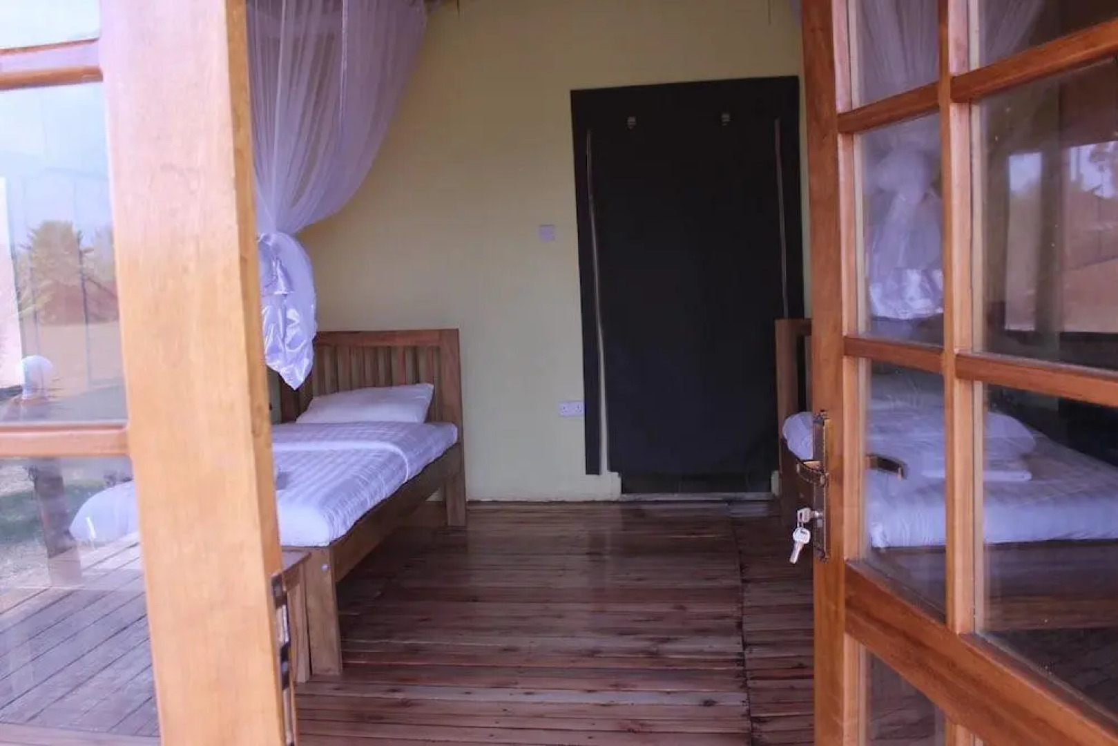 Lake Chahafi  Resort