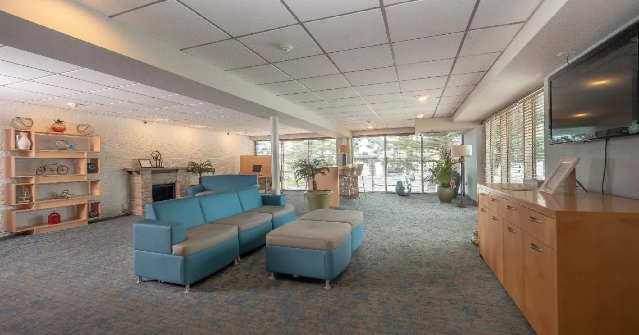 Atlantic Sands Hotel & Conference Center