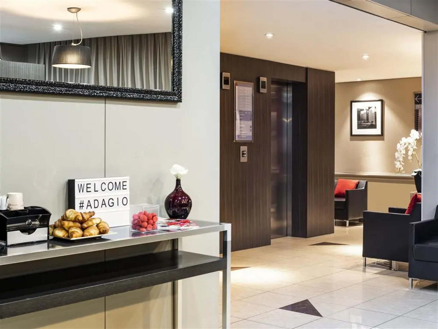 Aparthotel Adagio La Défense Esplanade