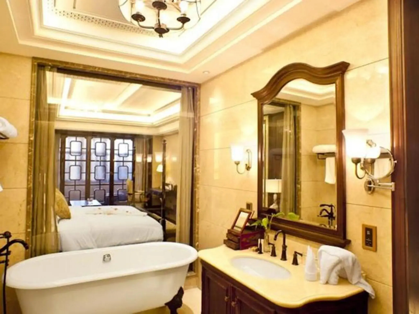 Dockside Boutique Hotel