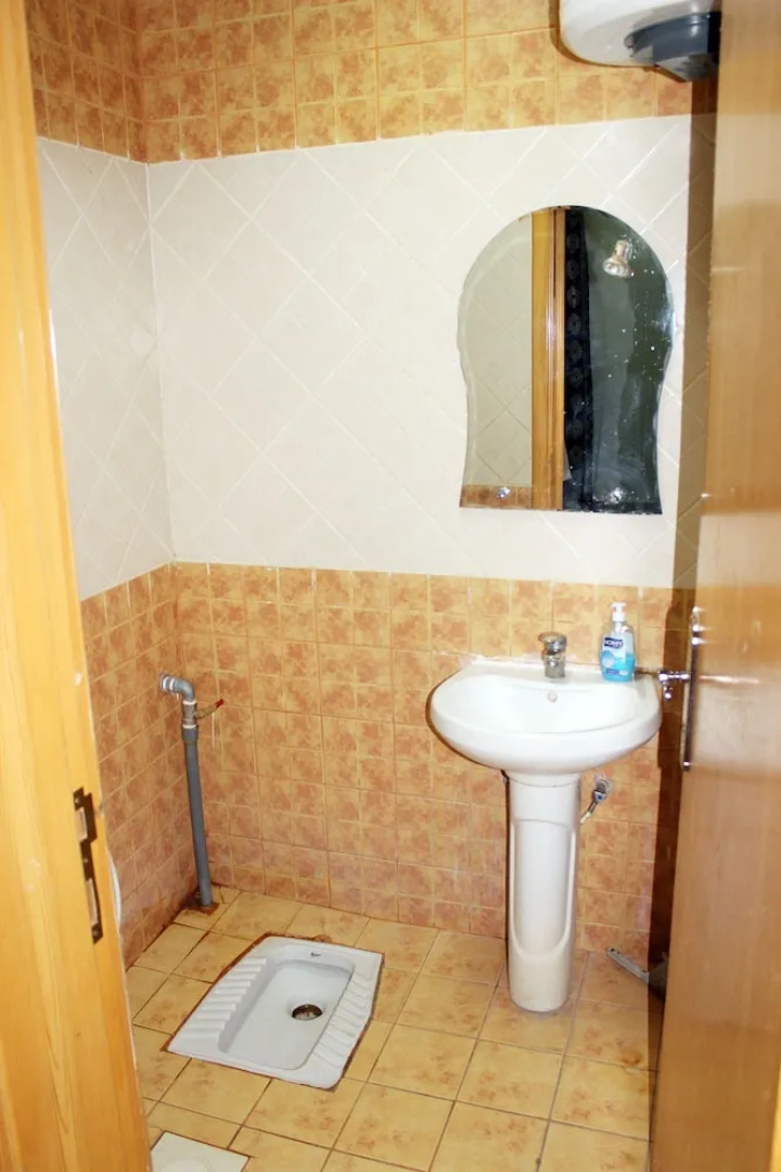 Al Eairy Furnished Apartments Qassim 3