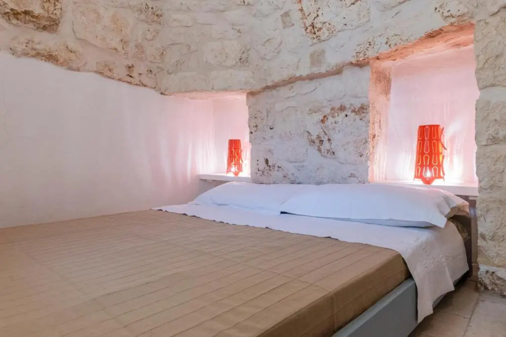 100 House - Indipendent House - New Restyling