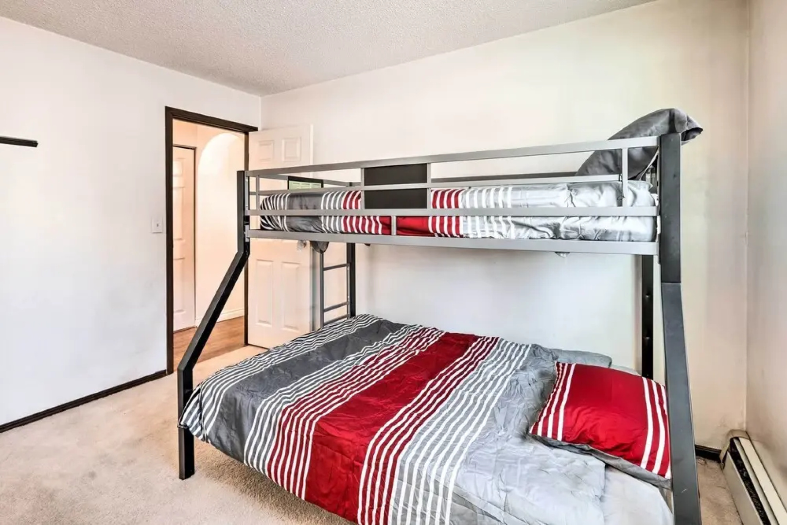 Cozy Fairbanks Condo < 3 Mi to Golden Heart!