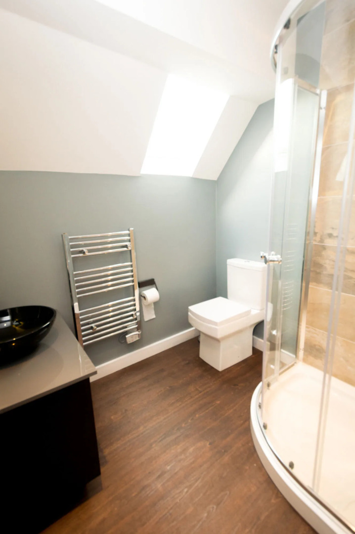 Aaron Wise Serviced Apartments
