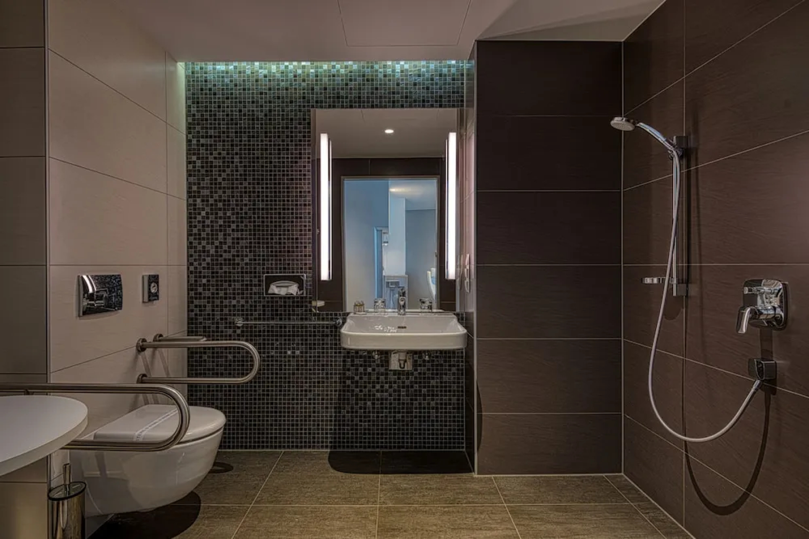 Aura Hotel - Adults Only