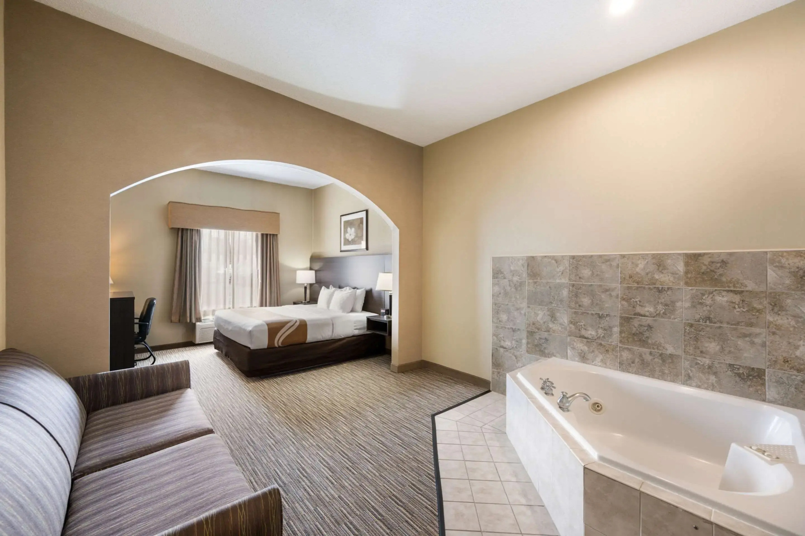 Quality Inn & Suites Fishkill South near I-84