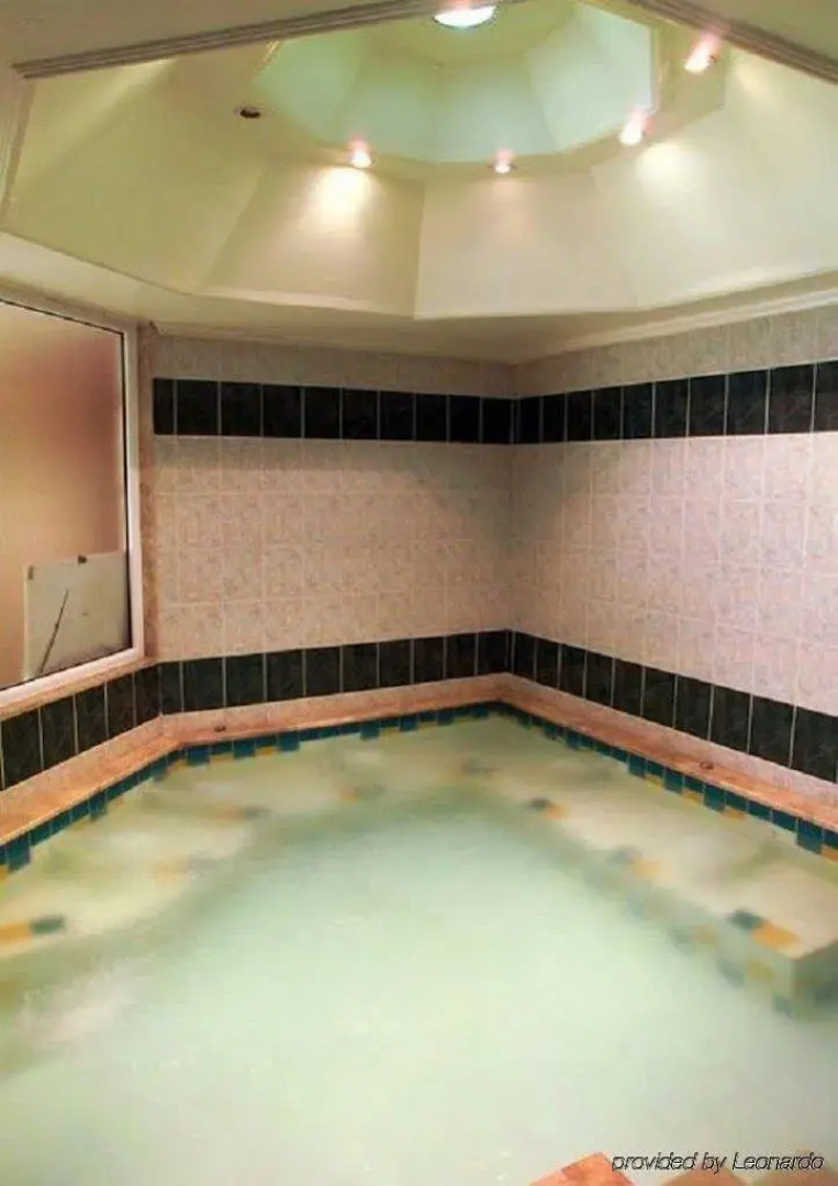 Imperial Palace Hotel