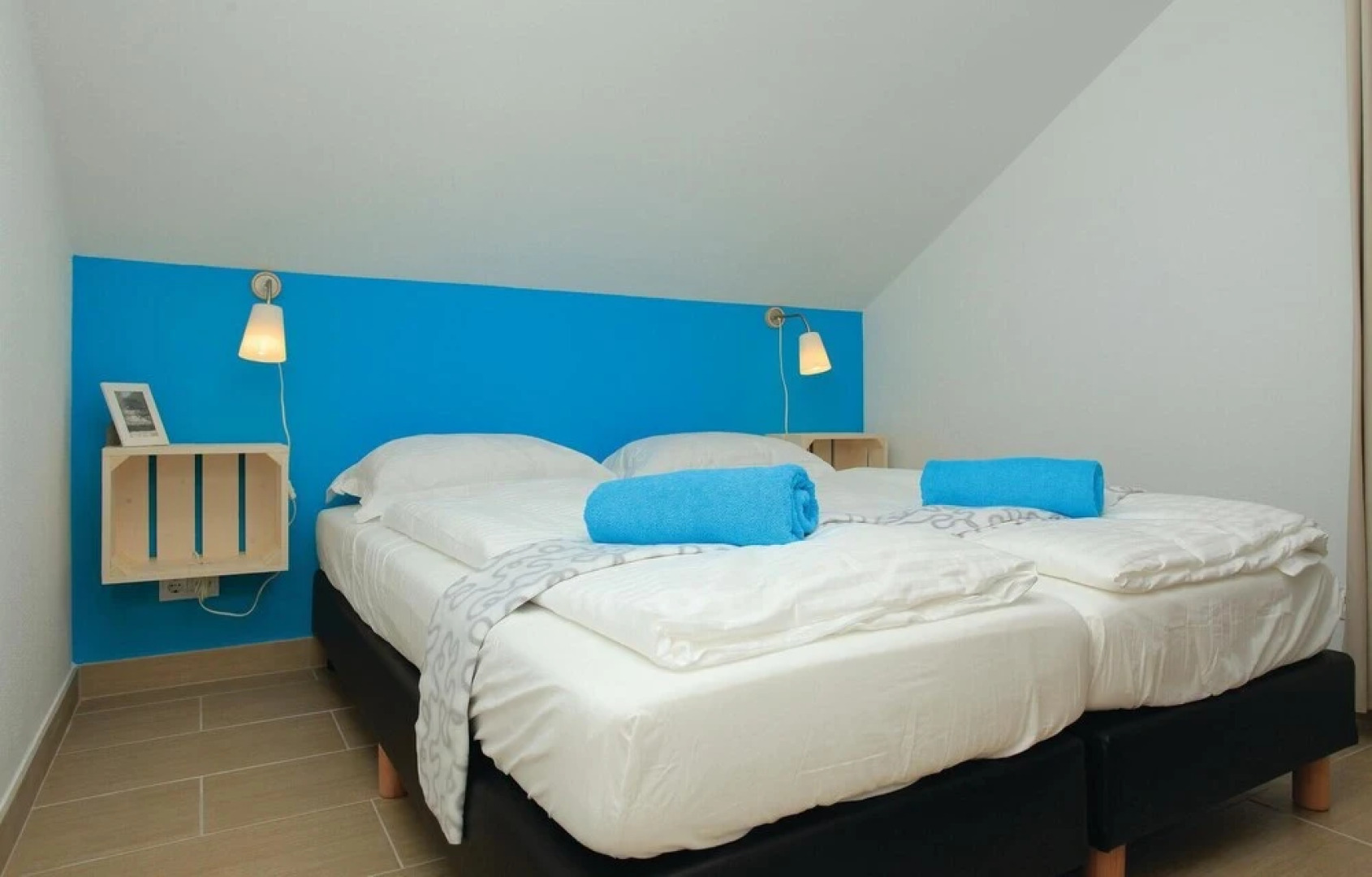 Stunning Home in Prigradica With Jacuzzi, Wifi and 8 Bedrooms