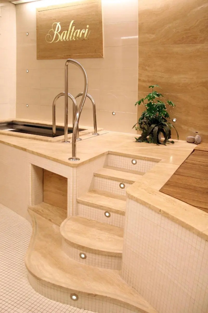 Hotel Baltaci Atrium