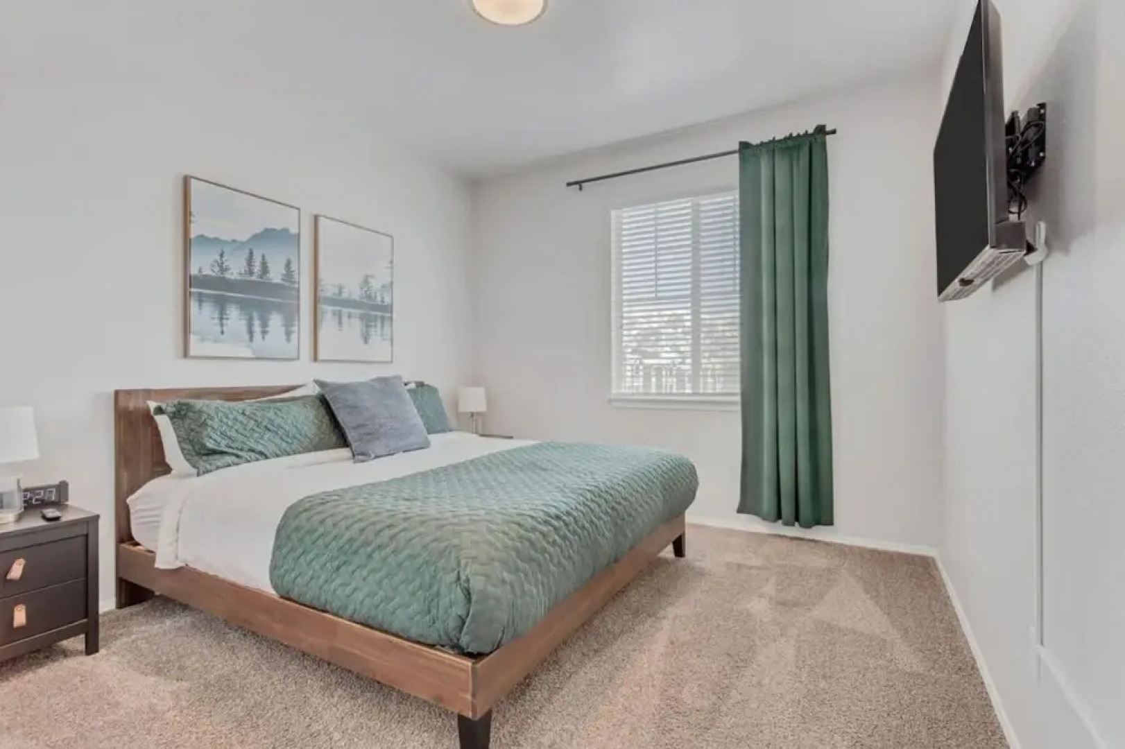 Luxury Apartment - Hot Tub - Gym - Free Parking